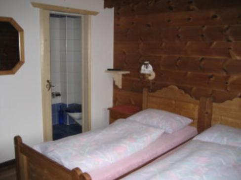 B&B Haus Im Sand Davos Rum bild